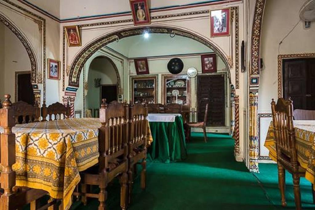 Narayan Niwas Castle Hotel Ramgarh Shekhawati Ngoại thất bức ảnh